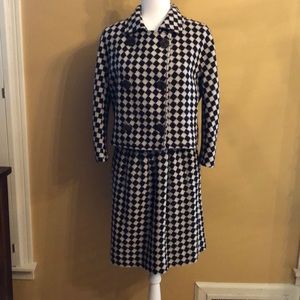 Houndstooth skirt and jacket suit.